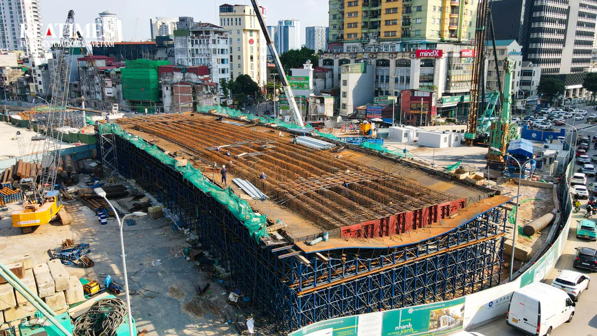 Hà Nội: Lộ hình hài 2 cầu vượt Vành đai 1 đoạn Hoàng Cầu - Voi Phục - Ảnh 3.