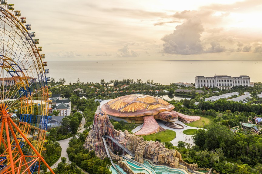 Hòn Tre: Từ một hòn đảo hoang sơ giữa vịnh Nha Trang đến “đảo diệu kỳ” của hàng triệu du khách - Ảnh 7.