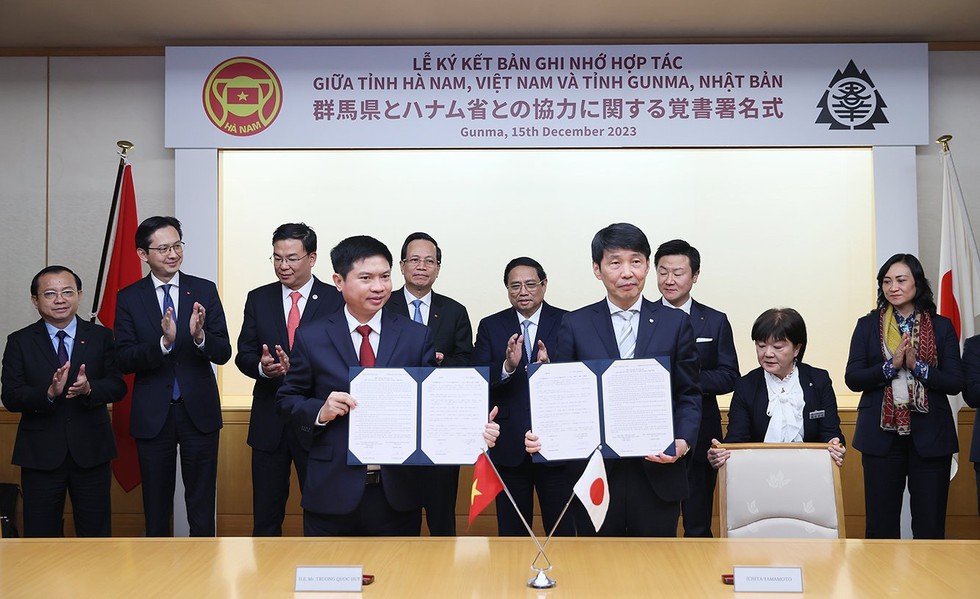 Thủ tướng Phạm Minh Chính chứng kiến lễ ký kết bản ghi nhớ hợp tác giữa Hà Nam và Gunma, Nhật Bản