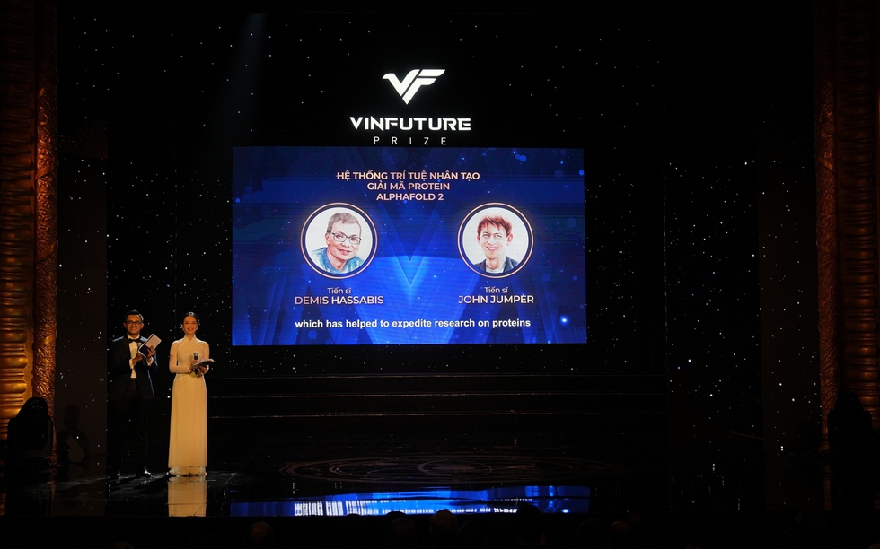 Hai Chủ nhân Giải thưởng VinFuture nhận giải Nobel Hóa học 2024