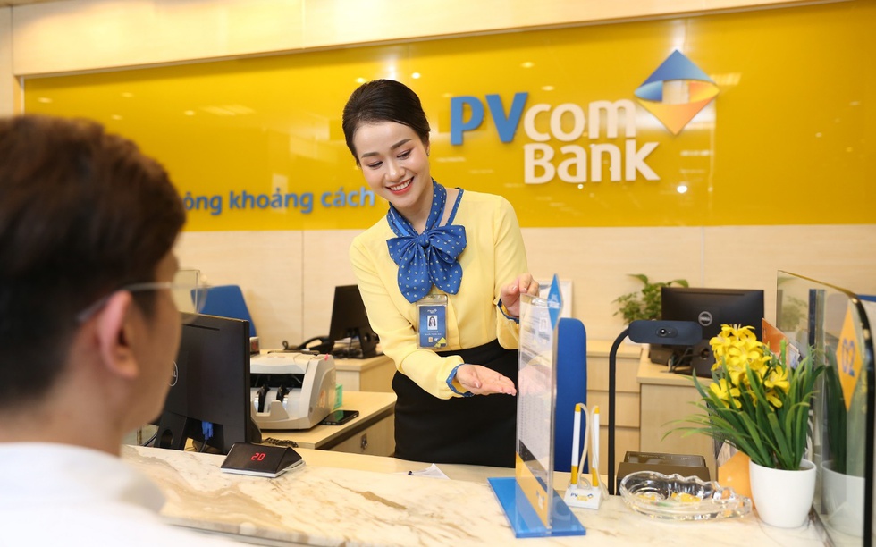 PVcomBank tích cực hỗ trợ người dân, doanh nghiệp phục hồi sau bão Yagi