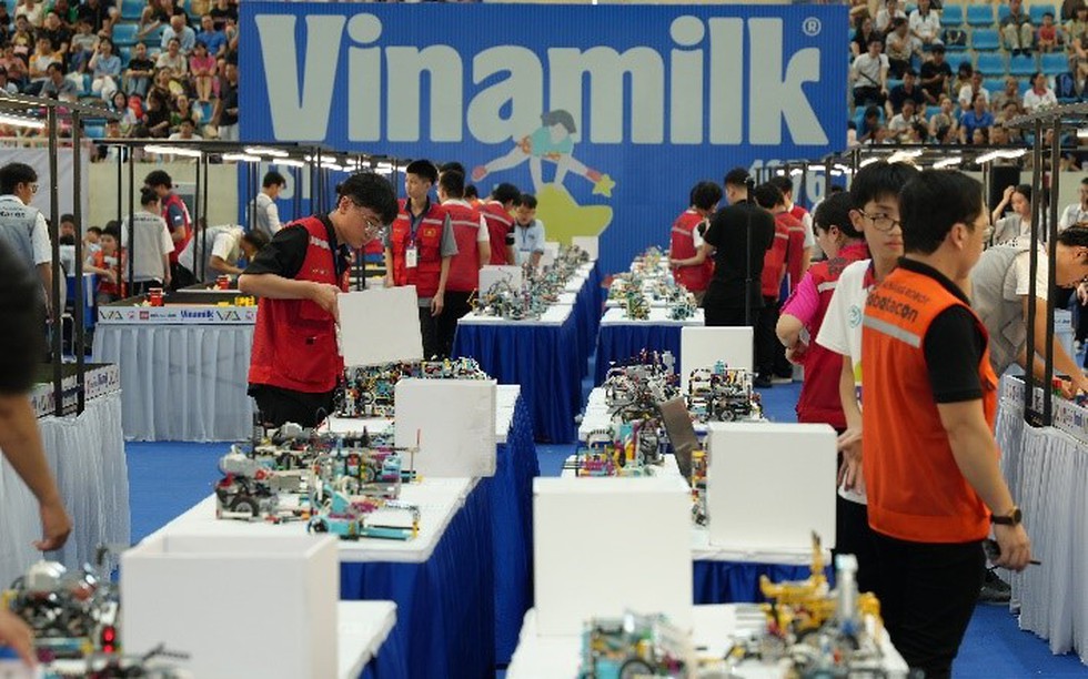Vinamilk truyền cảm hứng về phát triển bền vững qua cuộc thi robot lớn nhất năm dành cho học sinh cả nước