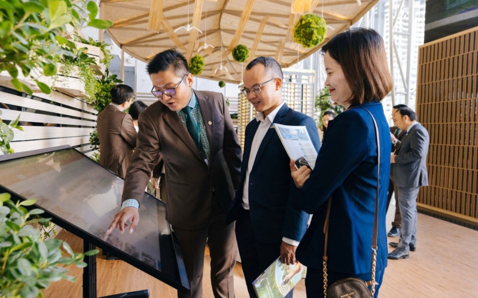 Khai trương Phu Long Pavilion và nhà mẫu Essensia Sky tại Nam Sài Gòn