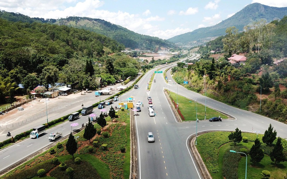 Lâm Đồng: Đẩy nhanh khởi công dự án cao tốc Tân Phú - Bảo Lộc - Liên Khương