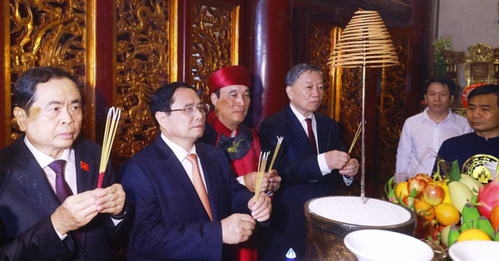 Thủ tướng Phạm Minh Chính dự lễ dâng hương ngày Giỗ Tổ Hùng Vương