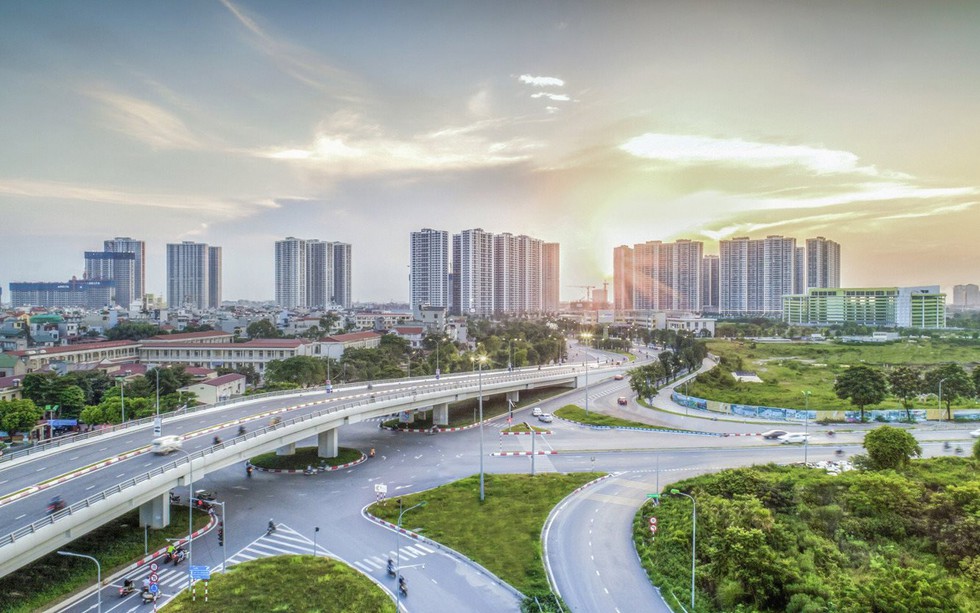 Nhóm nhà đầu tư nào đang "rót tiền" mạnh vào thị trường bất động sản Việt Nam?