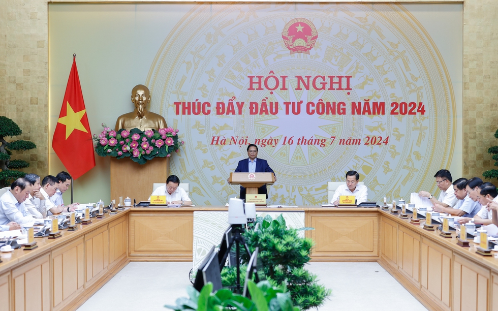 Thủ tướng: "5 quyết tâm", "5 bảo đảm" để thúc đẩy giải ngân, sử dụng hiệu quả nhất nguồn vốn gần 670 nghìn tỷ đồng