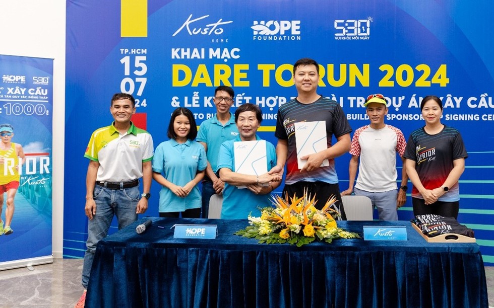 Dị nhân marathon xuyên Việt cùng Dare to run 2024 tạo nên kỳ tích