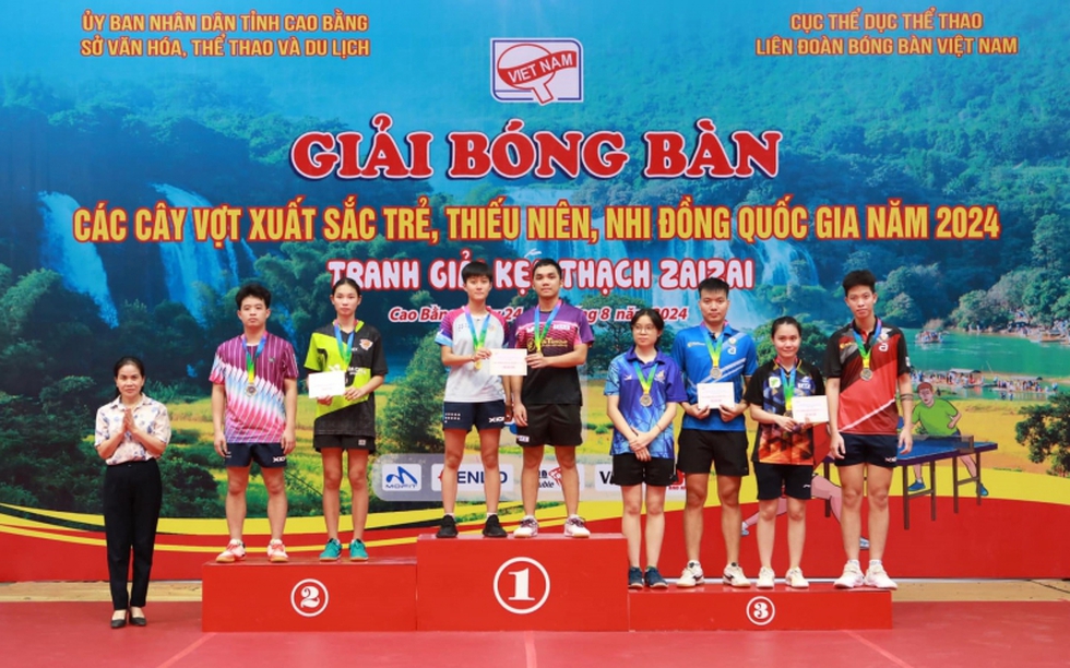 Bóng bàn CAND - T&T về nhất toàn đoàn với 14 huy chương Vàng giải trẻ quốc gia