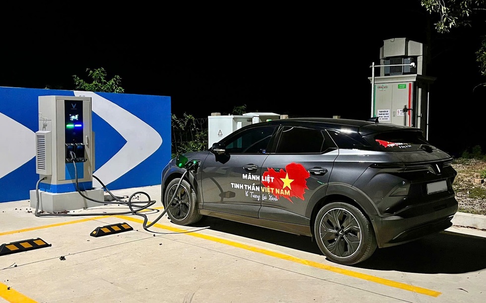 “Trạm sạc toàn dân”: Cú đại nhảy vọt cho công cuộc chuyển đổi xanh tại Việt Nam