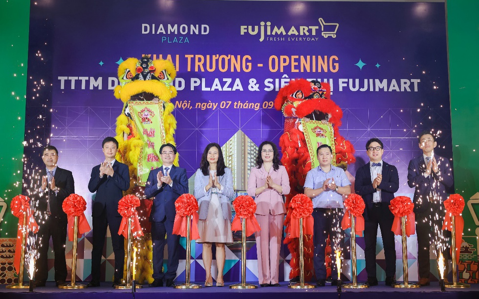 Khai trương trung tâm thương mại Diamond Plaza – Điểm mua sắm lý tưởng của thủ đô Hà Nội