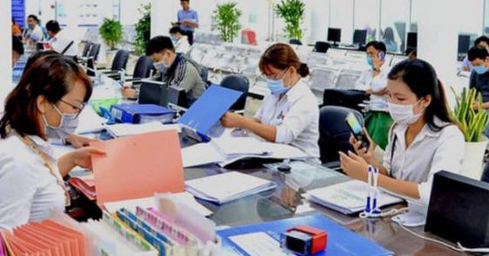 Chính sách, chế độ đối với cán bộ, công chức, viên chức trong thực hiện sắp xếp tổ chức bộ máy