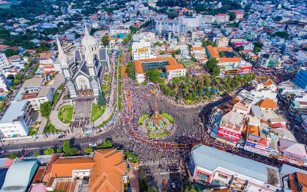 Trong năm nay, tỉnh giàu nhất Việt Nam sẽ triển khai hàng loạt đại dự án