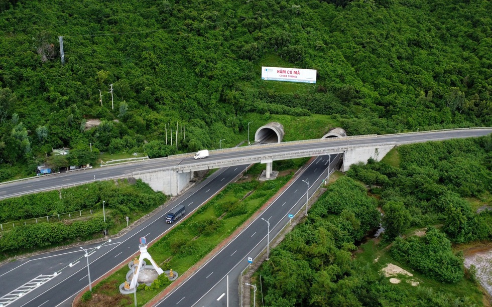 Sắp thông xe toàn tuyến cao tốc nghìn tỷ có bóng dáng Sơn Hải, giúp rút ngắn quãng đường Khánh Hòa - TP. HCM từ 8 giờ còn 5,5 giờ