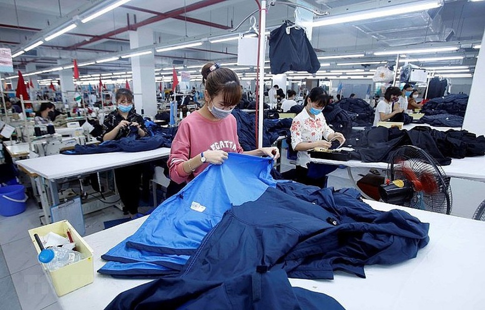 Vượt rào cản, giữ đà tăng trưởng
