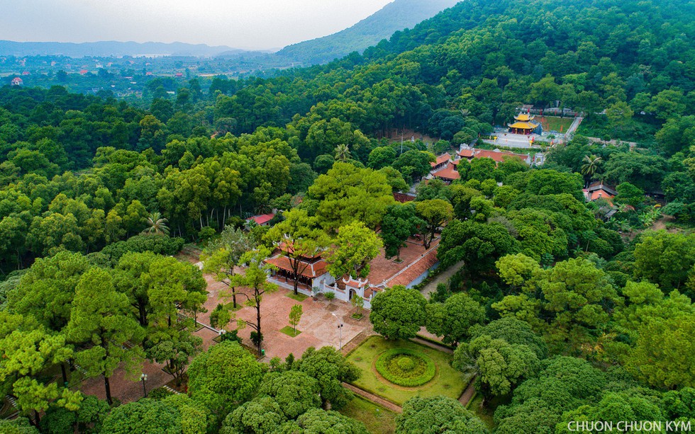 Chủ tịch Quốc hội khởi trống khai Lễ hội mùa thu Côn Sơn - Kiếp Bạc 2025