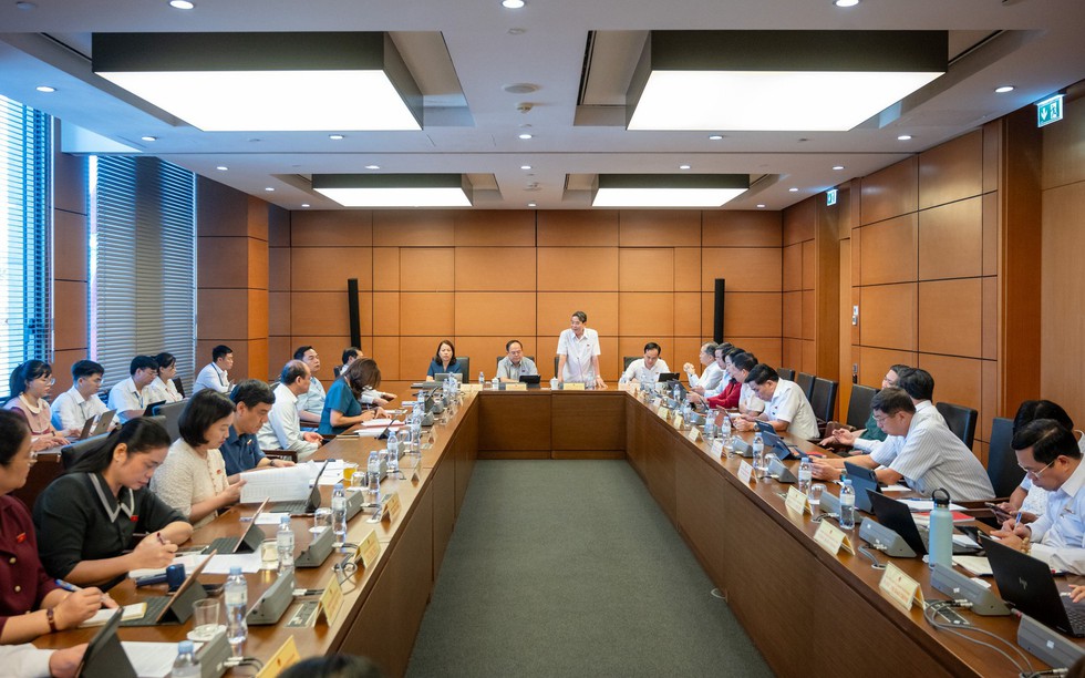 Phó Chủ tịch Quốc hội Nguyễn Đức Hải: Cần kết hợp đầu tư công và đầu tư tư nhân để thúc đẩy động lực tăng trưởng