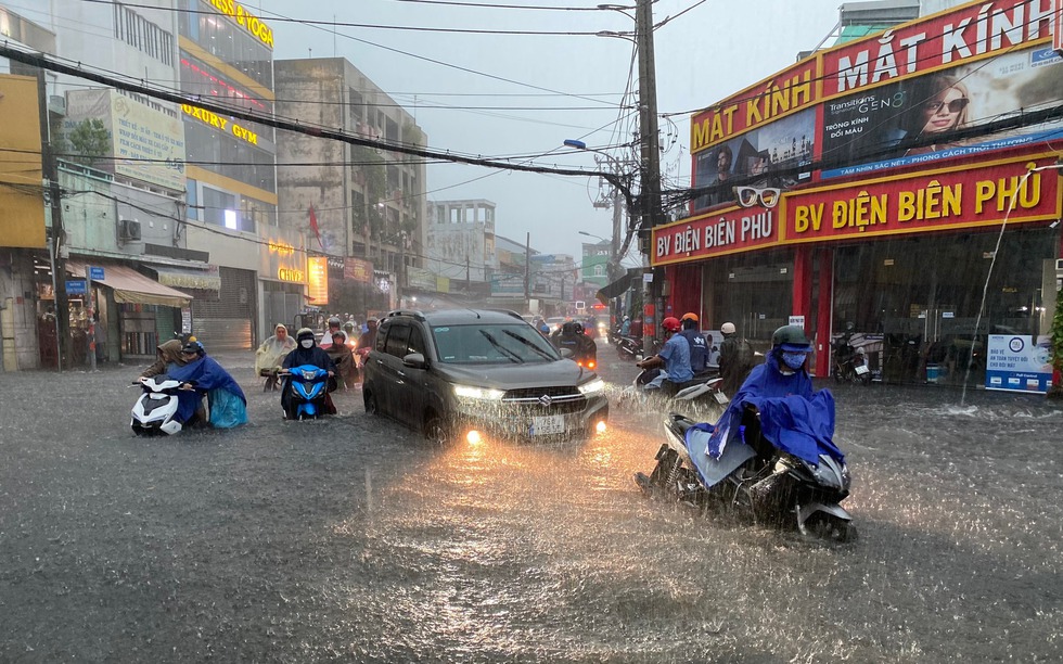 Thành phố giàu nhất Việt Nam dự kiến xây đào hồ ngầm dưới sân bóng để chống ngập