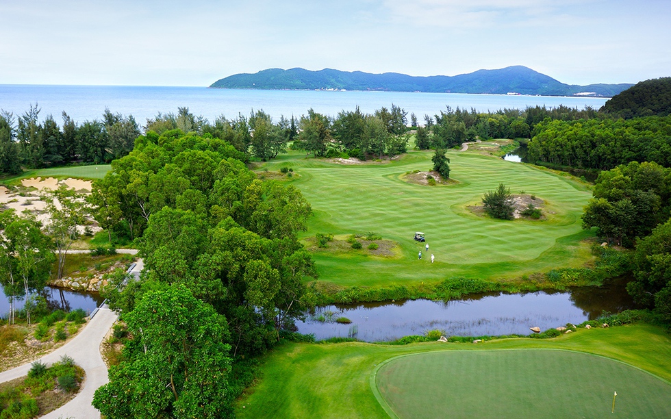 Thành phố trực thuộc Trung ương trẻ nhất Việt Nam sẽ có thêm dự án sân golf 27 lỗ