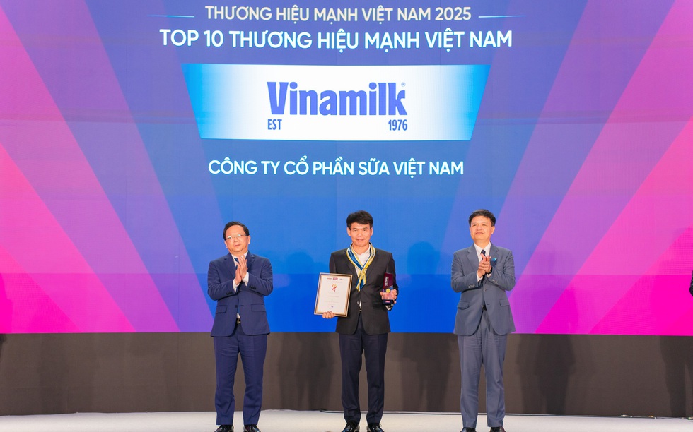 Vinamilk - doanh nghiệp F&B duy nhất được vinh danh Top 10 thương hiệu mạnh Việt Nam 2025