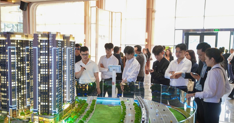 Niềm tin trở lại nhưng nhà đầu tư bất động sản vẫn cẩn trọng