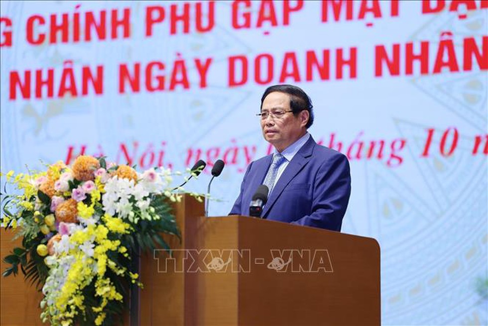 Thủ tướng Phạm Minh Chính gặp mặt đại diện doanh nghiệp nhân ngày Doanh nhân Việt Nam