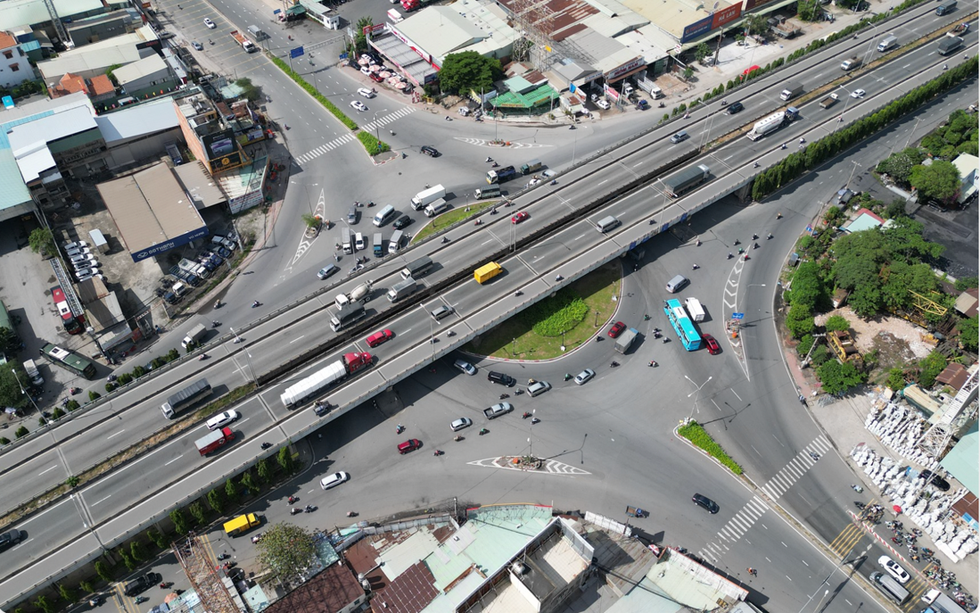 Quốc lộ 13 'trở mình', diện mạo mới cho bất động sản Đông Bắc TP.HCM