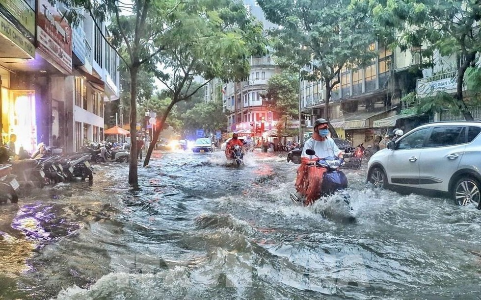 Thành phố giàu nhất Việt Nam có một phường sụt lún nghiêm trọng, tốc độ gấp 3 lần mức trung bình thành phố