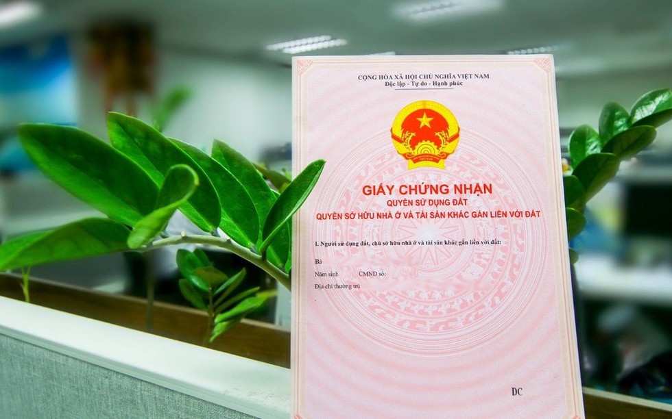 Mua nhà sau kết hôn, vợ chồng phải ghi tên ra sao để không mất quyền lợi?