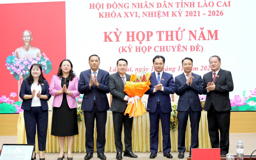 Ông Nguyễn Tuấn Anh được bầu giữ chức Chủ tịch UBND tỉnh Lào Cai