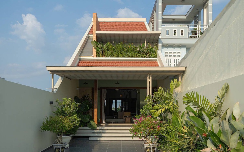 'Tái sinh' ngôi nhà đậm chất làng quê Nam Bộ giữa lòng phố thị