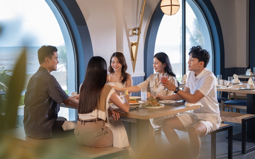 The Unlimited Collection "cập bến" miền Bắc: Lasong mở chương mới cho du lịch Sầm Sơn