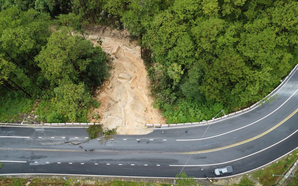 Đề xuất xây cầu mới vượt điểm sạt lở nặng trên đèo Mimosa