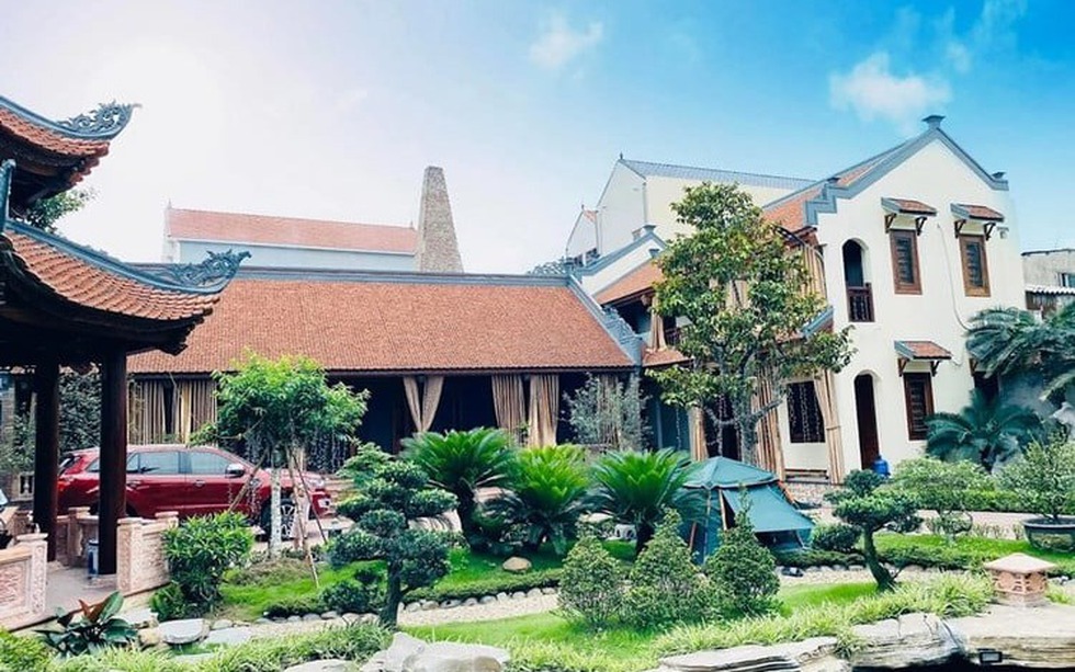 Ngợp mắt với biệt phủ 1.000m2 toàn gỗ quý, kiến trúc đậm dấu ấn làng quê Bắc Bộ