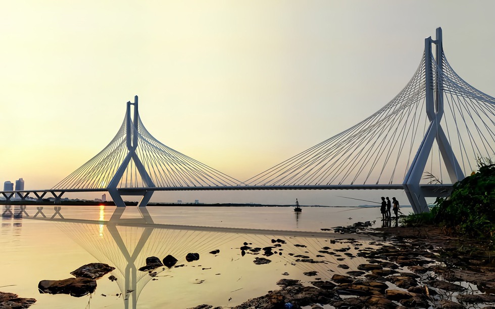 Cử tri Hà Nội đề xuất tăng giá bồi thường khi làm dự án cầu Tứ Liên