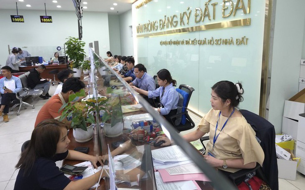 Văn phòng đăng ký đất đai TP. HCM thông báo trả tiền cho 29 người chuyển nhầm