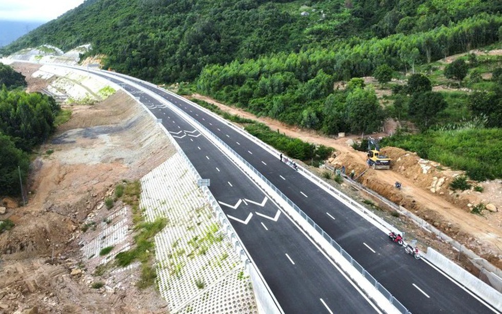 Chỉ 4 ngày nữa, chính thức thông xe cao tốc giúp Tập đoàn Sơn Hải ‘ẵm’ thưởng hơn 100 tỷ