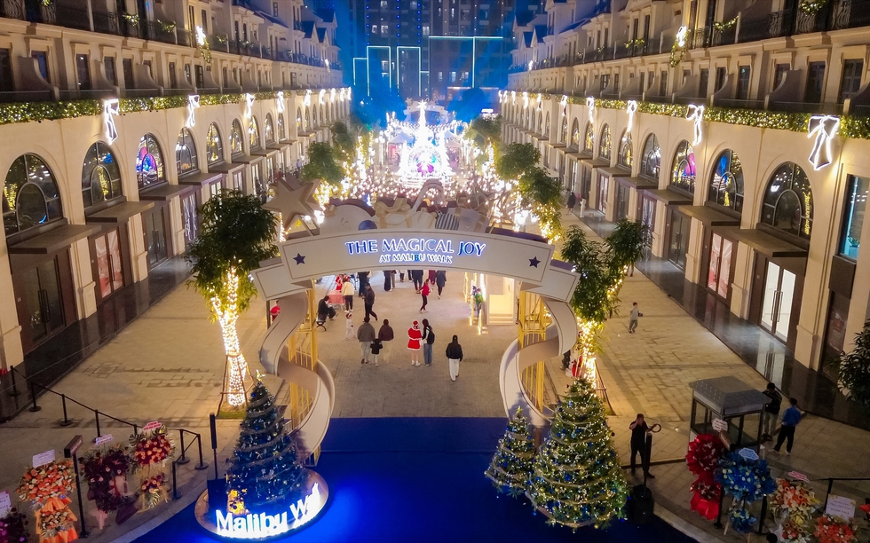 Masterise Homes giới thiệu "Mùa Giáng Sinh diệu kỳ - The Magical Joy" tại Malibu Walk: Thắp sáng hành trình của những niềm vui