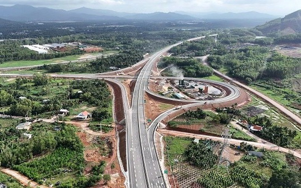 Trong 5 năm, Việt Nam hoàn thành 2.025km đường cao tốc: Gấp gần 2 lần số km đường cao tốc có được trong 20 năm trước nhiệm kỳ