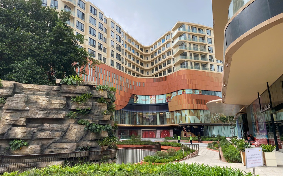 Sắp khai trương tổ hợp dịch vụ khách sạn 5 sao trên ‘đất vàng’ Hà Nội, được đại gia Singapore đầu tư hơn 1.000 tỷ