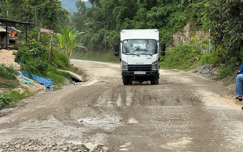 Tuyến quốc lộ độc đạo dài hơn 74km lên miền núi, biên giới phía Tây Đà Nẵng sắp được 'lên đời', vốn đầu tư hơn 4.500 tỷ