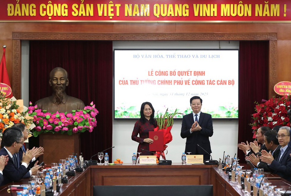 Phó Chánh Văn phòng Thường trực Văn phòng Trung ương Đảng Lâm Thị Phương Thanh giữ chức Thứ trưởng Thường trực Bộ VHTTDL