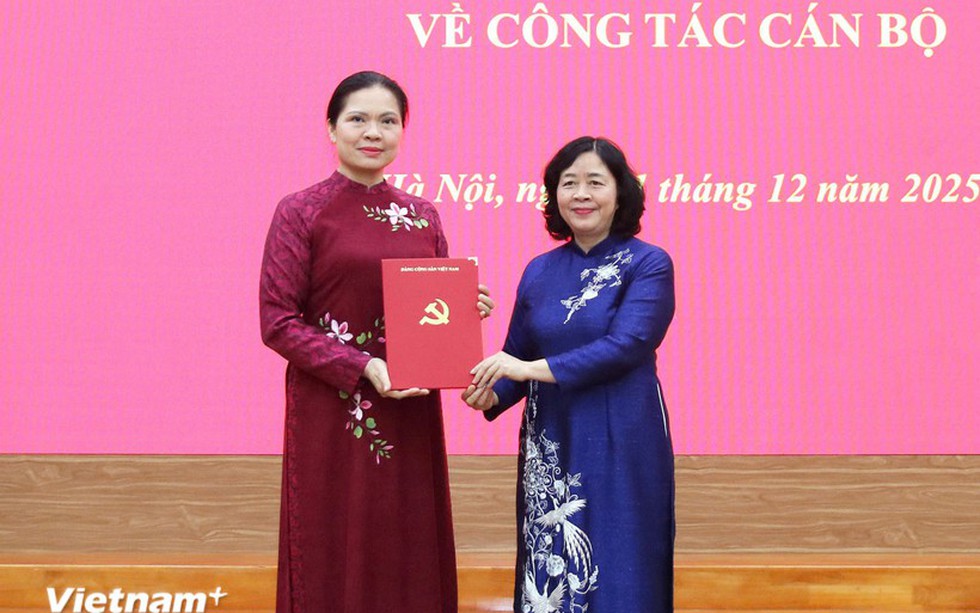 Bà Hà Thị Nga giữ chức Phó Bí thư Thường trực Đảng ủy MTTQ, các đoàn thể Trung ương