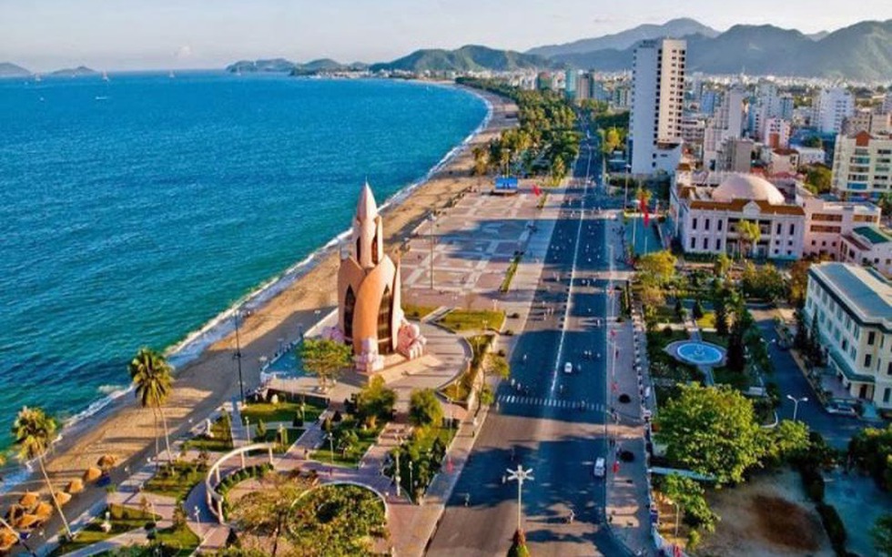Tỉnh có đường bờ biển dài nhất Việt Nam: Từng có 14 năm sáp nhập với tỉnh lân cận, nay sở hữu phần biển đảo thiêng liêng của Tổ quốc