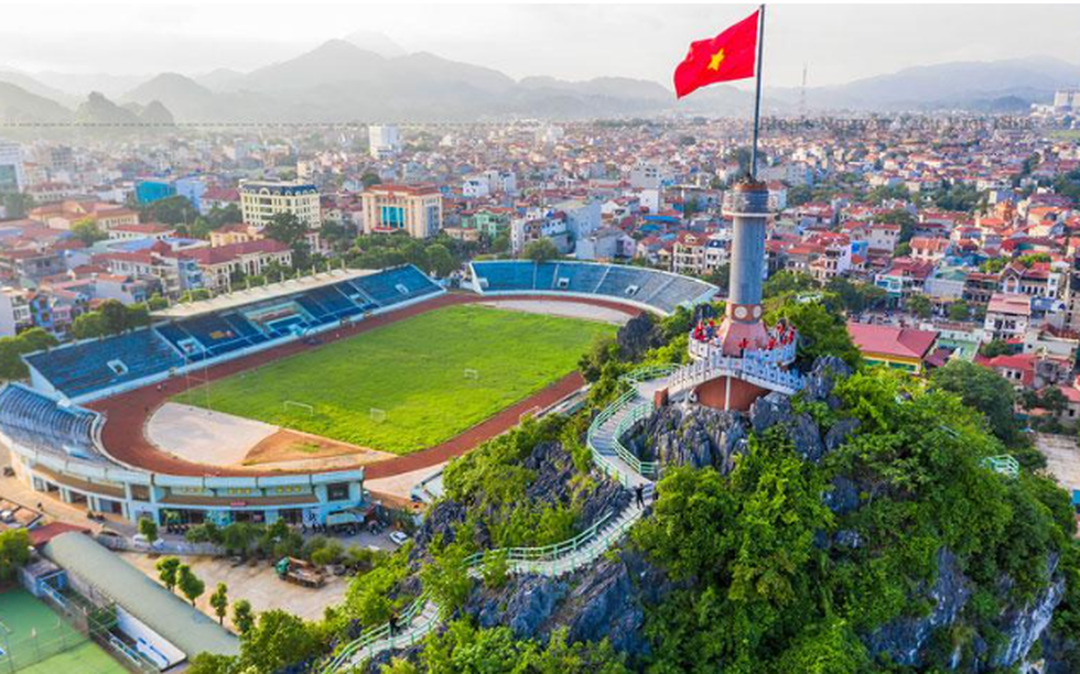 Việt Nam sắp ‘xóa sổ’ một sân vận động lâu đời tại tỉnh miền núi giáp Trung Quốc