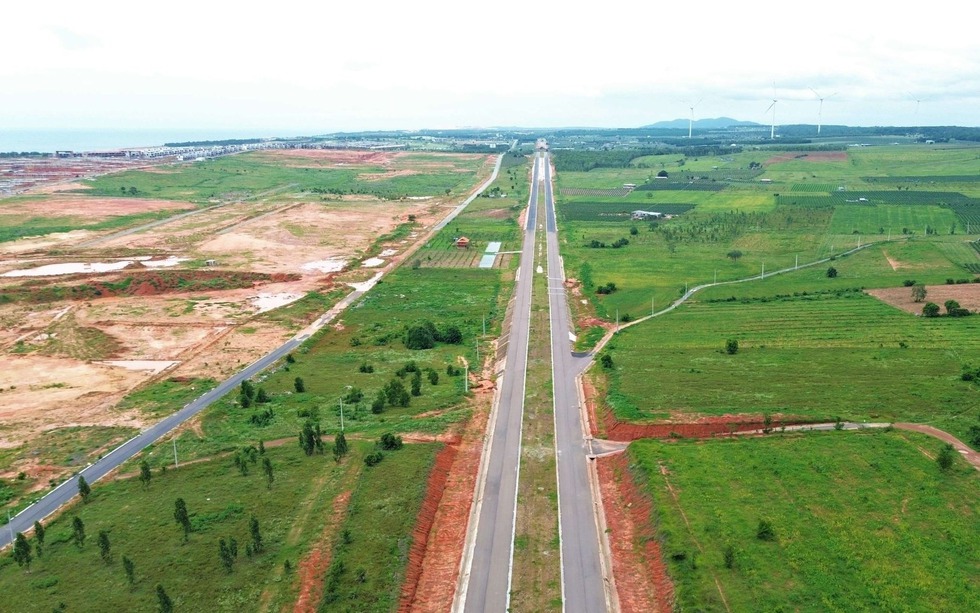 Tỉnh được đặt tới 2 nhà ga đường sắt tốc độ cao Bắc - Nam chuẩn bị khai thác gần 2.000ha đất dọc đường ven biển