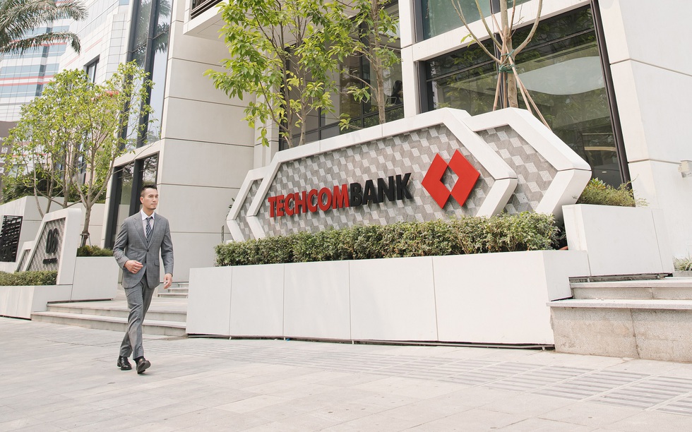 Techcombank tiếp tục dẫn dắt ngành ngân hàng với nhiều “top 1” toàn ngành