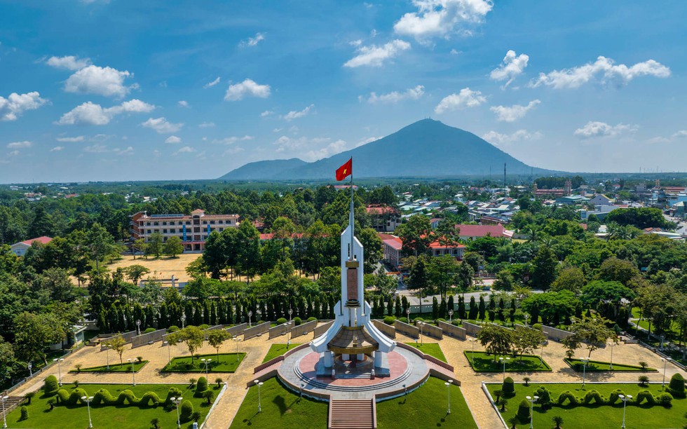 Tỉnh sở hữu nóc nhà của Nam Bộ sẽ có công trình rộng 13.000m2 đạt giải thưởng lớn về kiến trúc khi ‘về chung nhà’ với Long An