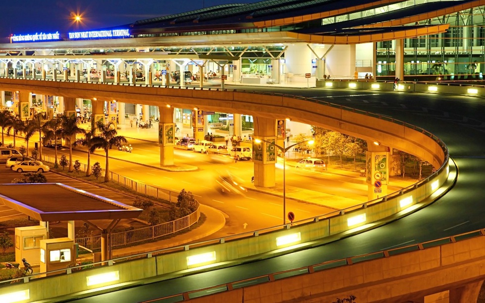Đề xuất xây các dự án điện mặt trời trên 8 sân bay tại Việt Nam