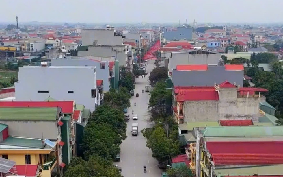 Thị trấn tỷ phú giàu bậc nhất miền Bắc: Giá đất gần 200 triệu đồng/m2 chưa kịp rao đã có người hốt